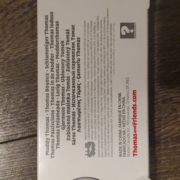 Thomas & Friends Motorized Toy Train Muddy Farm Thomas Engine with Cargo & Cow - Picture 6 of 10